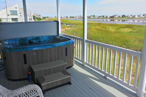 hot tub on a deck plumb island newburyport
