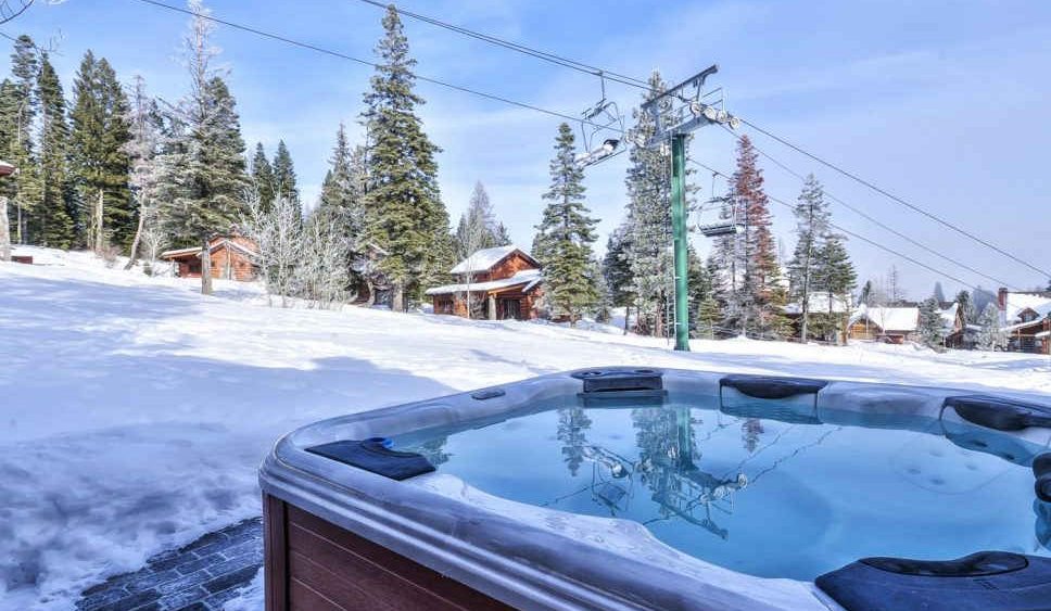 hot tubs in the snow